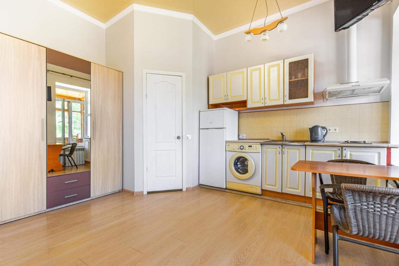 Best Apartment In The City Centre Одесса Экстерьер фото